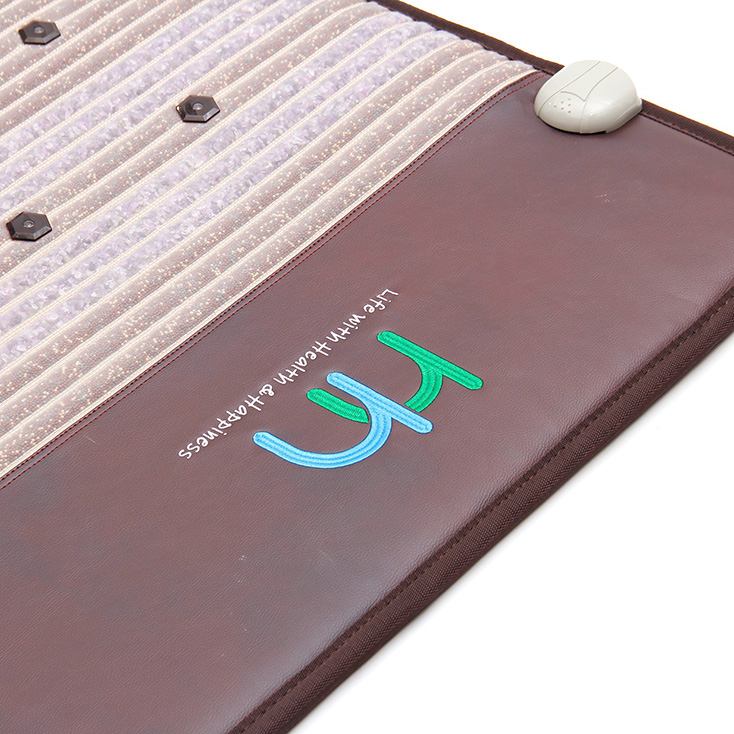 Ceramic Ball Series Nano ceramic + crystal infrared mattress. Penetrating heat for tension relief.